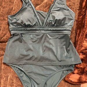 Women’s Two-Piece Tankini Bikini Set - Slate Green